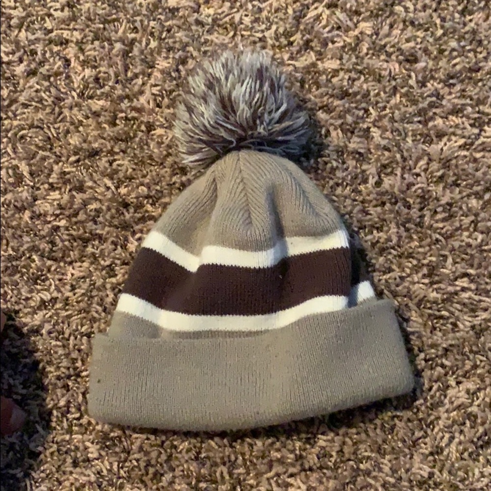 Beanie - Picture 2 of 3
